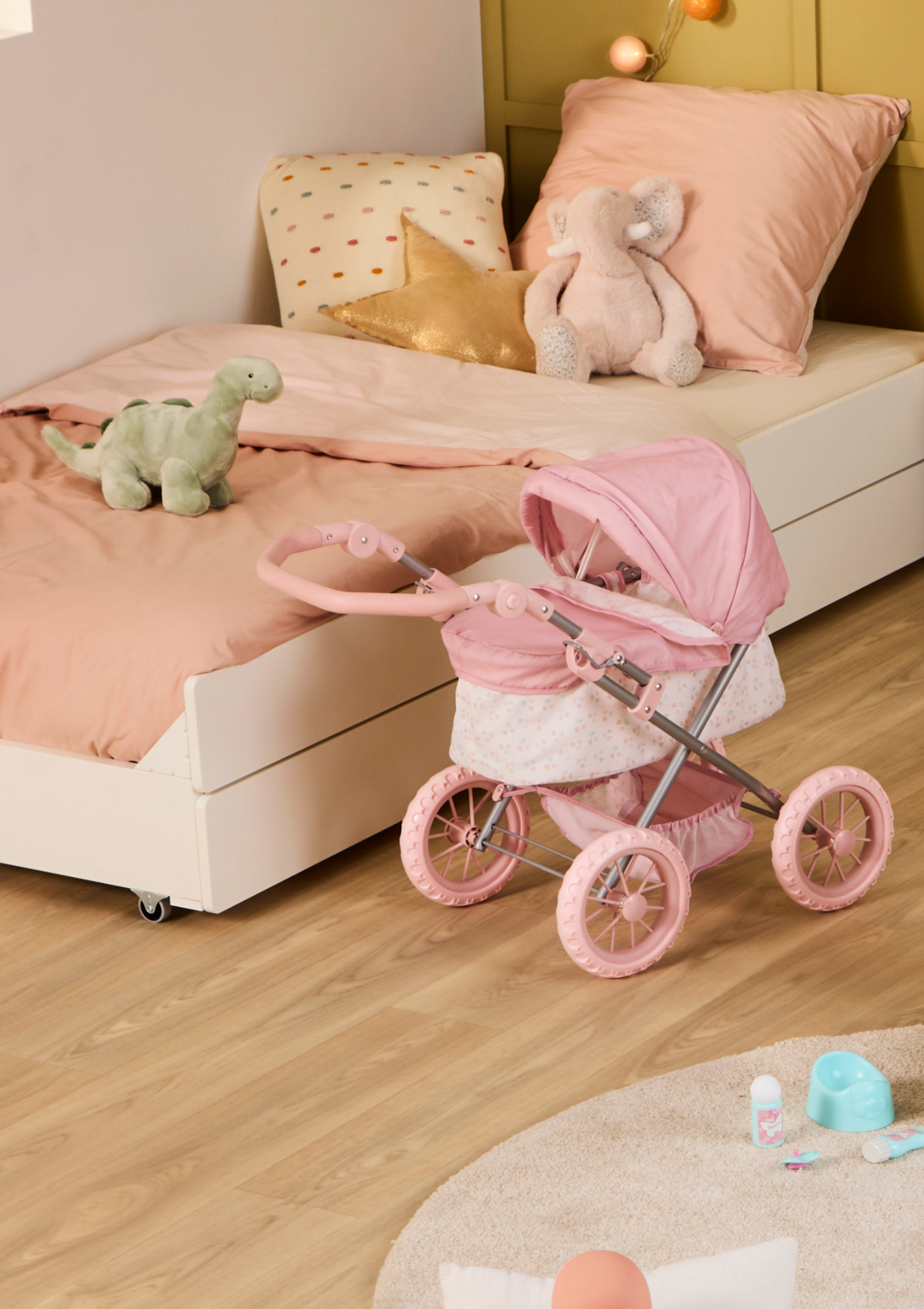 1. Le landau de Manon