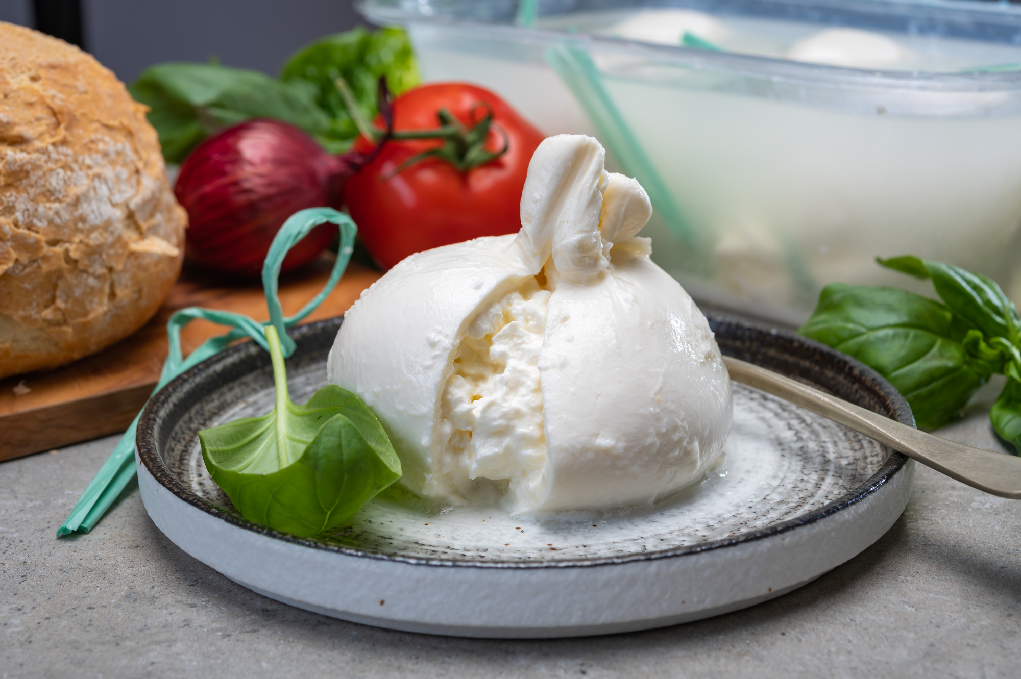 Burrata Pugliese 27% Mat.Gr.
'L'ITALIE DES FROMAGES"