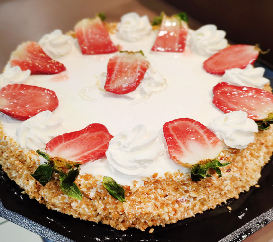 FRAISIER 6/8 PERSONNES