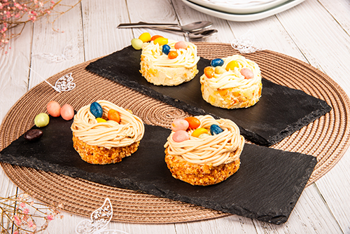 4 NIDS DE Pâques 
CRÈME AU BEURRE