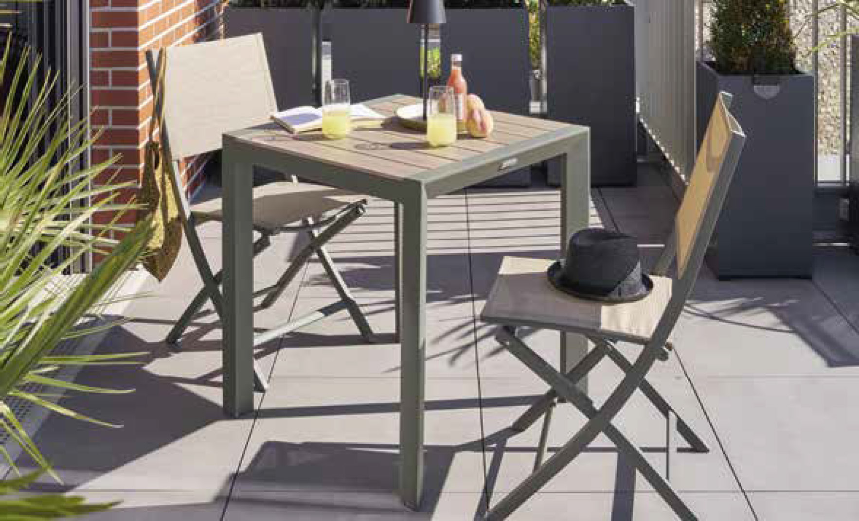 Tables fixes ÉVASION