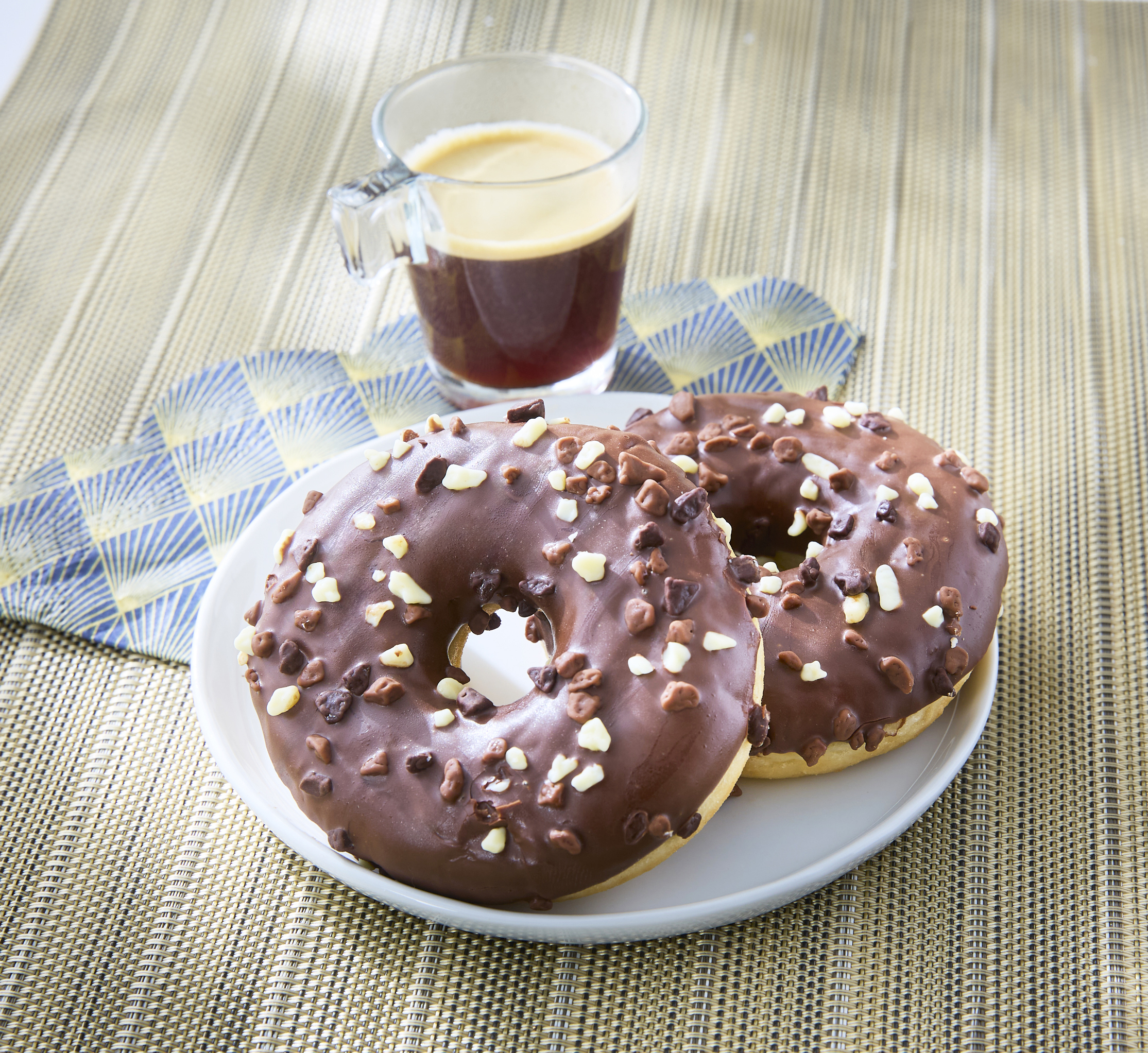 2 DOONYS TRIPLE CHOCOLAT