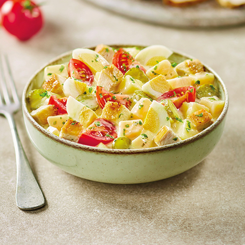 PIÉMONTAISE AU POULET RÔTI ŒUF ET POINTE DE PERSIL