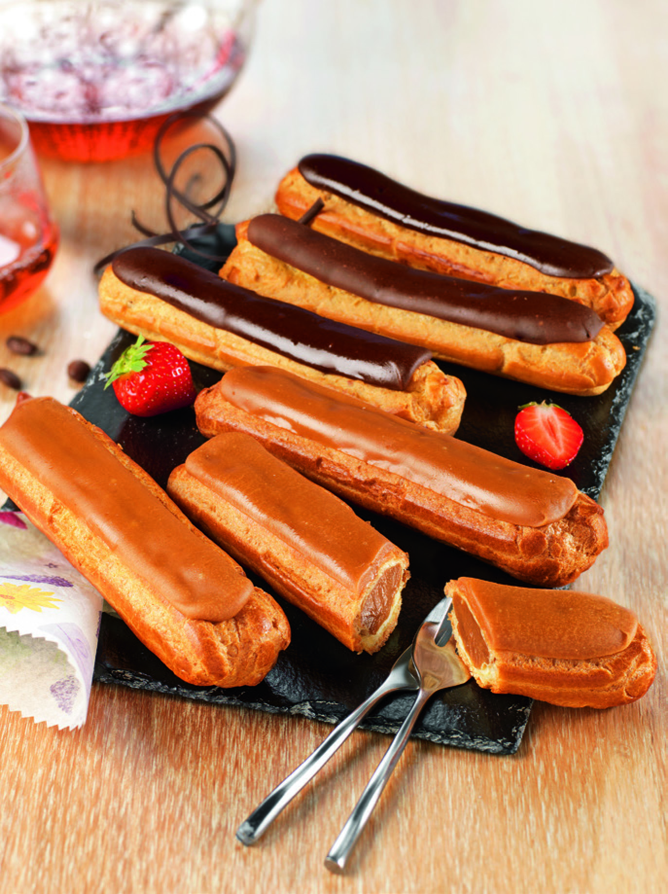 ÉCLAIR(2)(3)