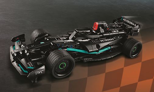 MERCEDES-AMG F1 W14 E PERFORMANCE PULL-BACK