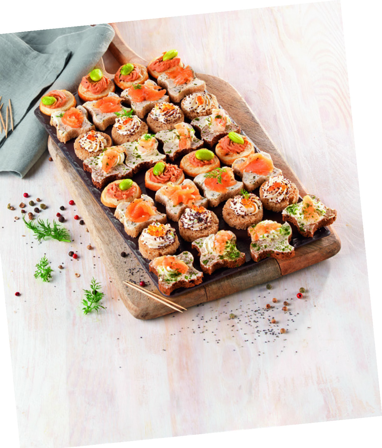 32 CANAPÉS DE LA MER