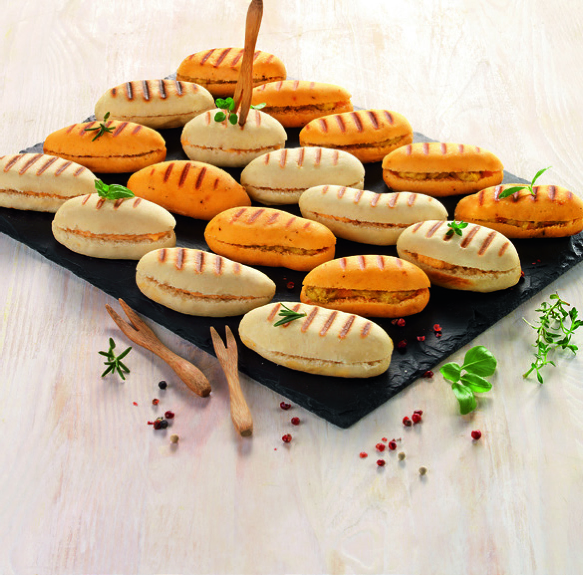 18 MINI-PANINIS ASSORTIS