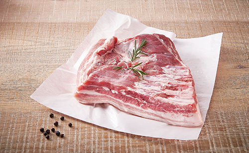 PORC : POITRINE ENTIÈRE AVEC OS