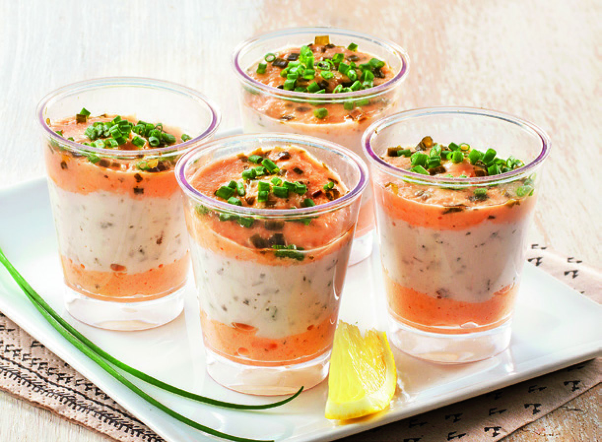 4 VERRINES SAUMON FROMAGE FRAIS ET CONCOMBRE