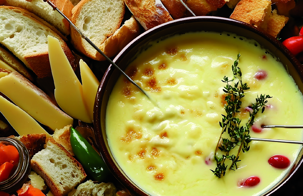 FONDUE AUX 3 FROMAGES DES ALPES 35% DE M.G.(3)