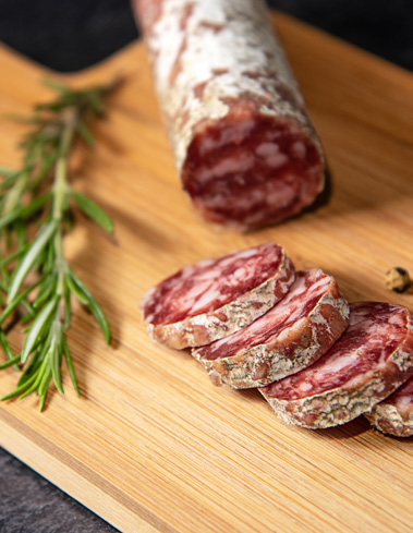 SAUCISSE PERCHE DE COCHE
