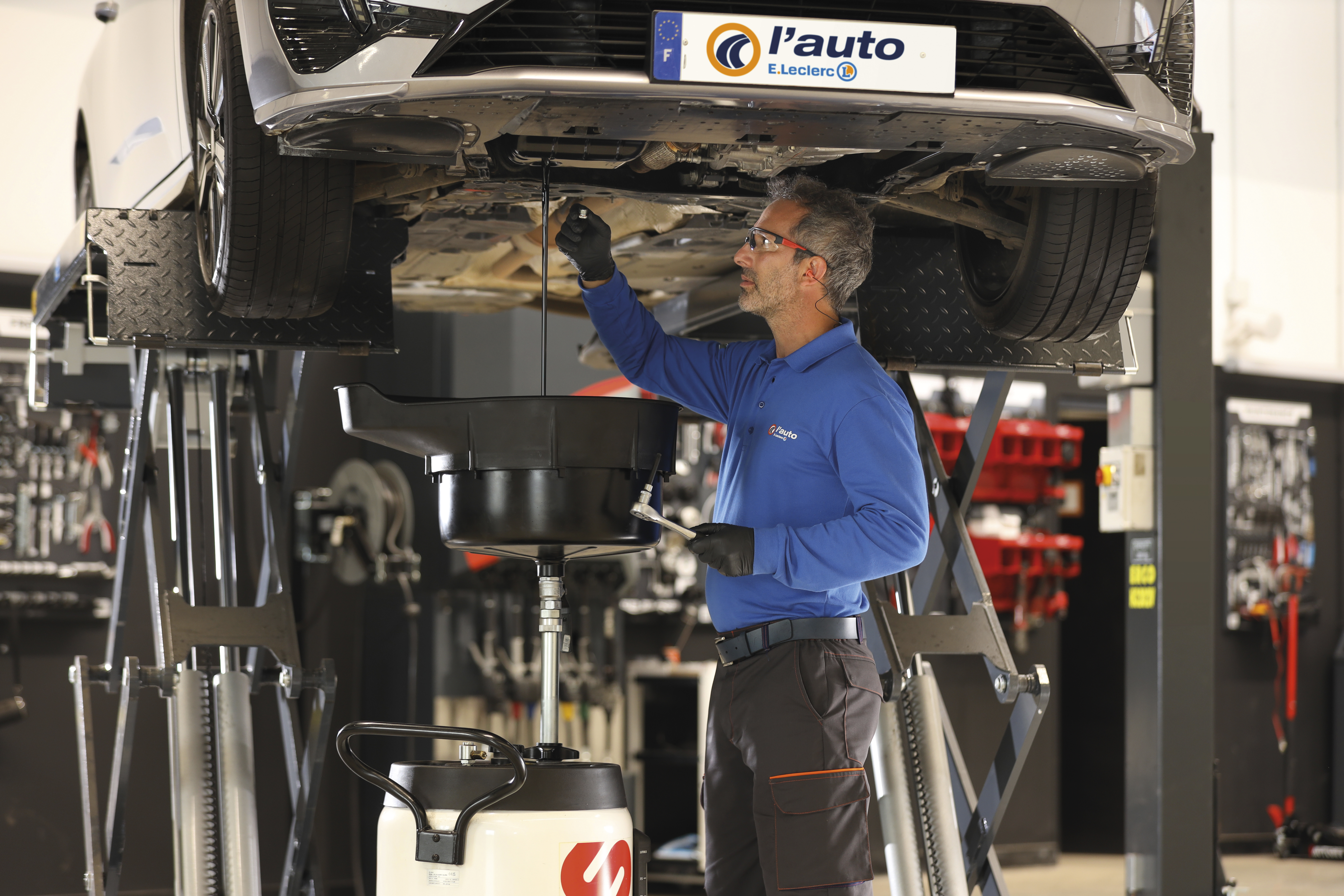 VIDANGE ENTRETIEN 10W-40 / 5W-40 / 5W30 / 0W30