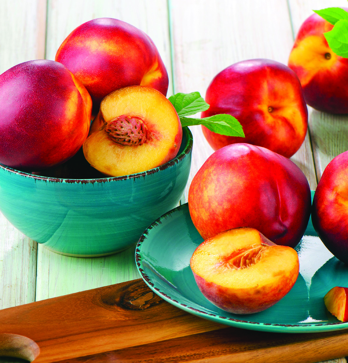 NECTARINE BLANCHE OU JAUNE