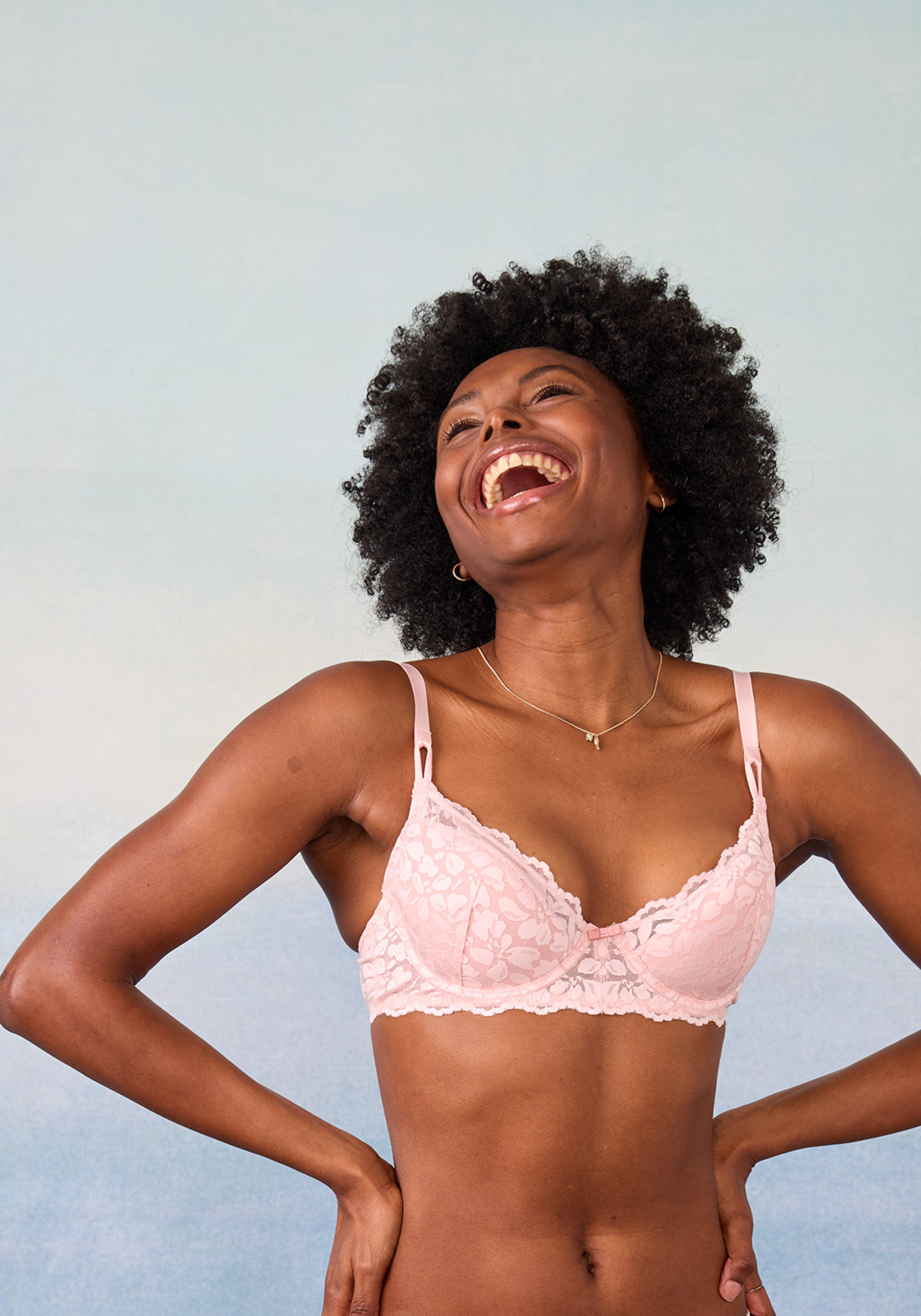 SOUTIEN-GORGE AVEC COQUES