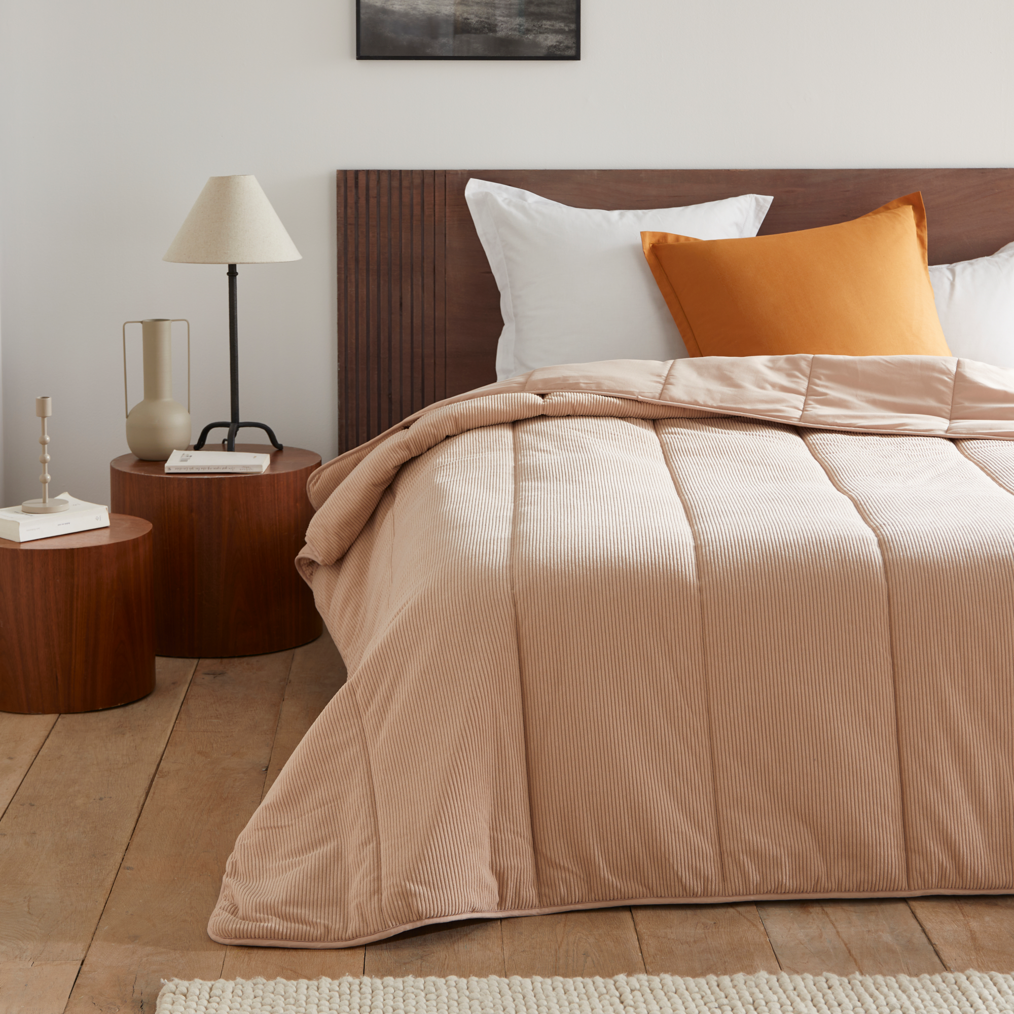 COUETTE VELOURS COTELÉ 240X220 CM