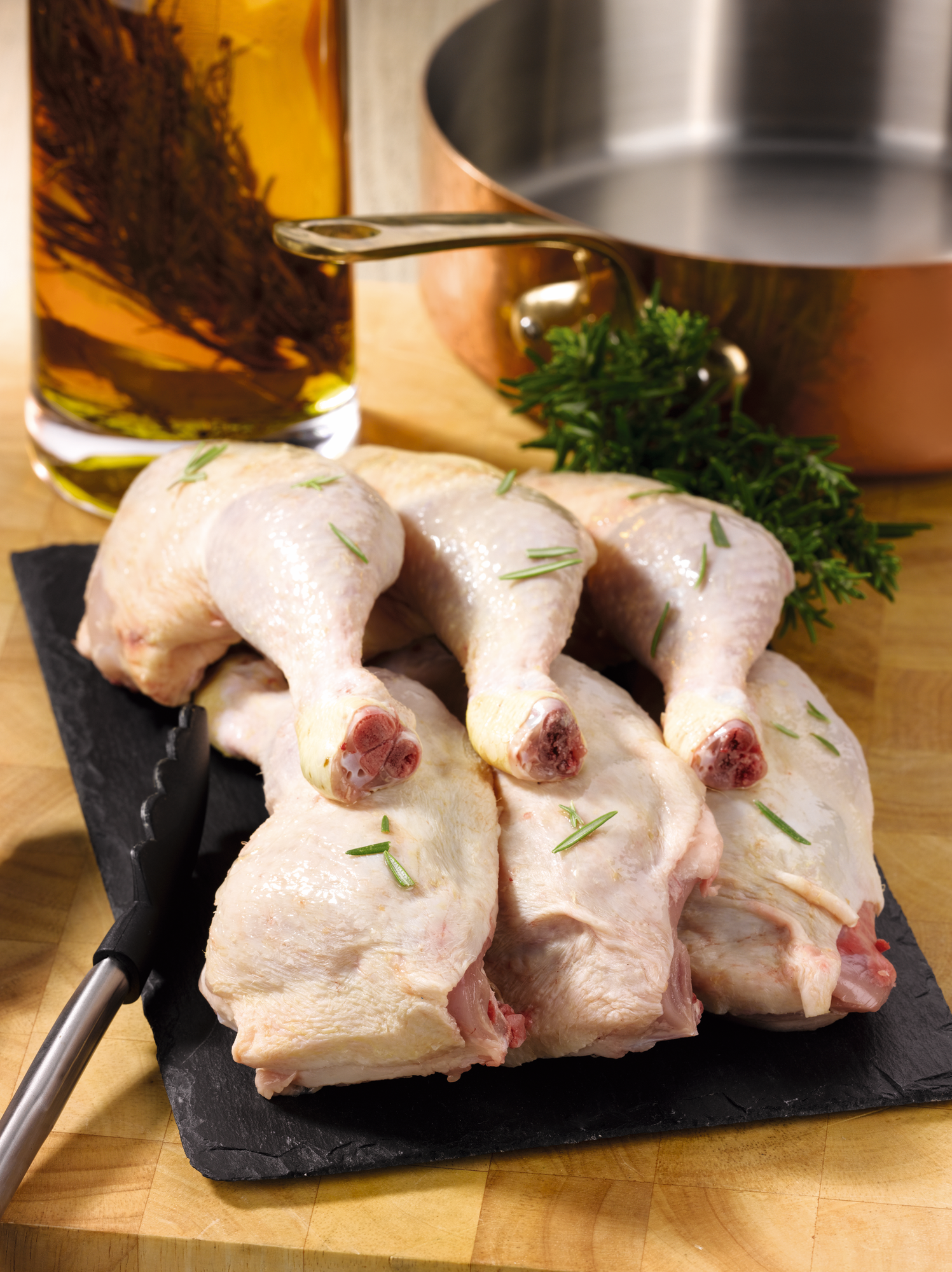 6 Cuisses de poulet avec partie de dos
"Maître Coq", "Douce France" ou "Le Gaulois"*
