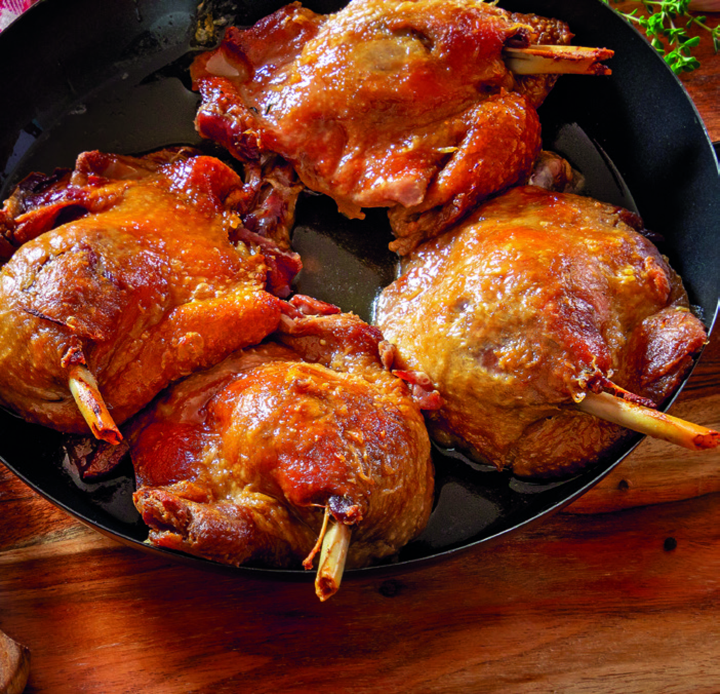 CONFIT DE MANCHONS DE CANARD MI-CUIT