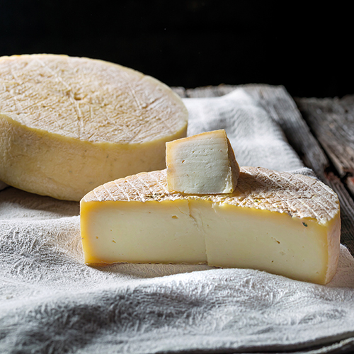 TOMME DE CHÈVRE