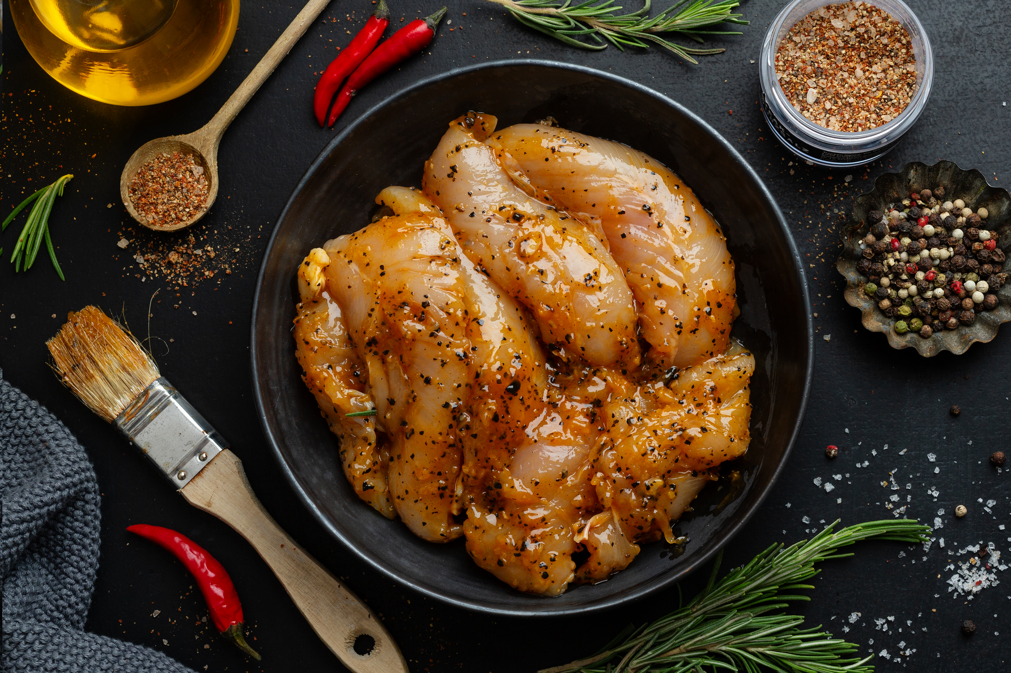 FILET DE POULET MARINé BASQUAISE