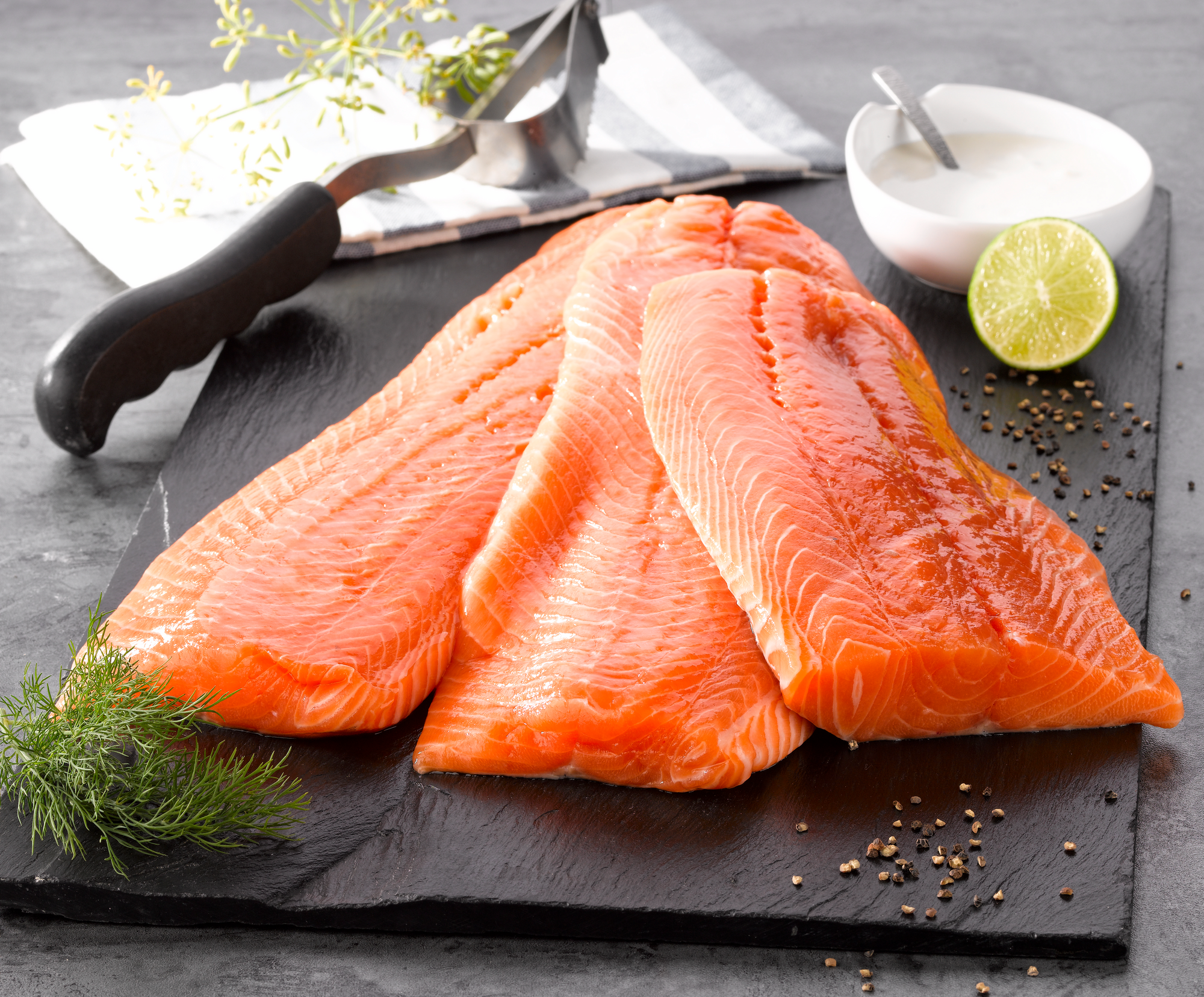 Filet de saumon désarêté