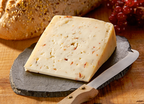 BREBIS ARTISANAL PASTEURISÉ AU PIMENT 34% MAT. GR.