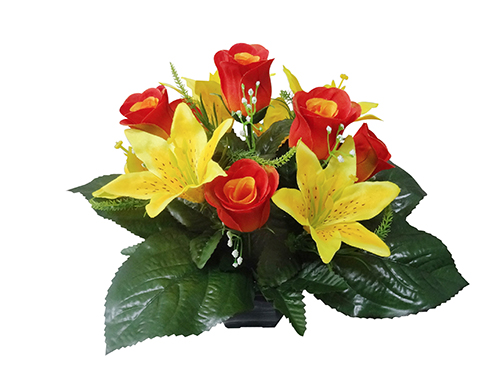 Octo LILY
(Roses/lys, gypso)