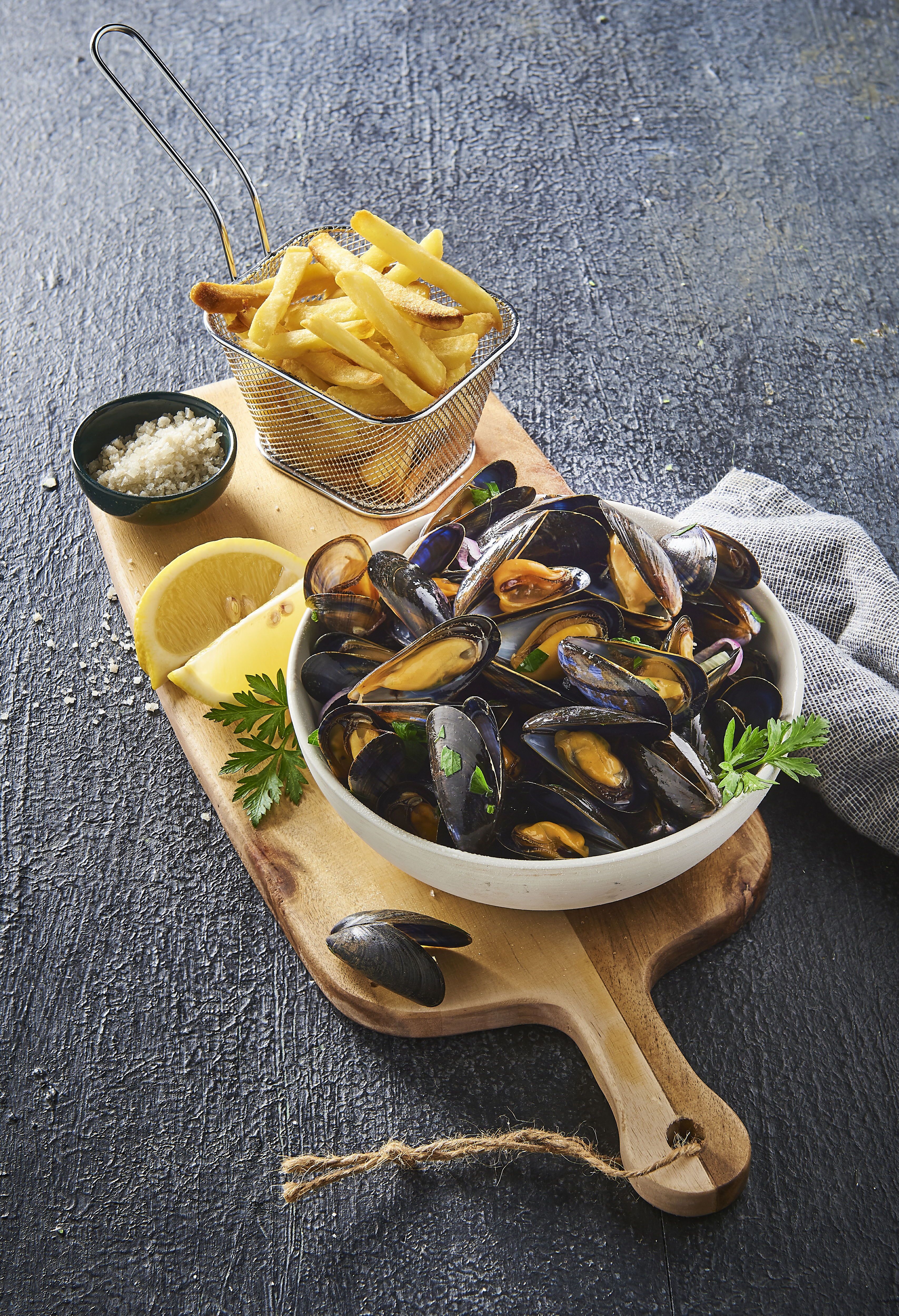 MOULES