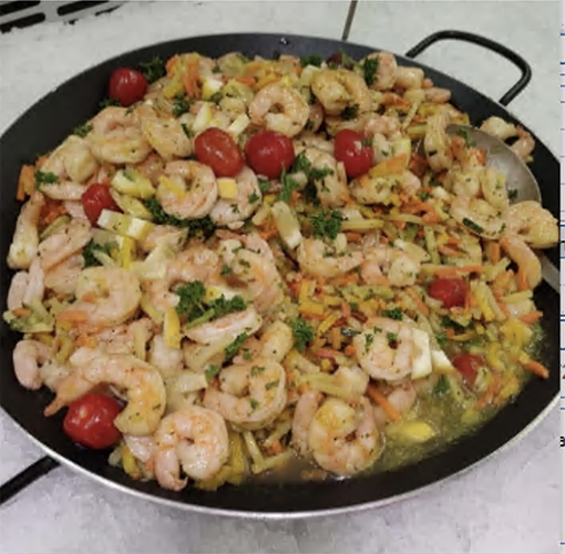 WOK DE CREVETTES OU DE SAUMON