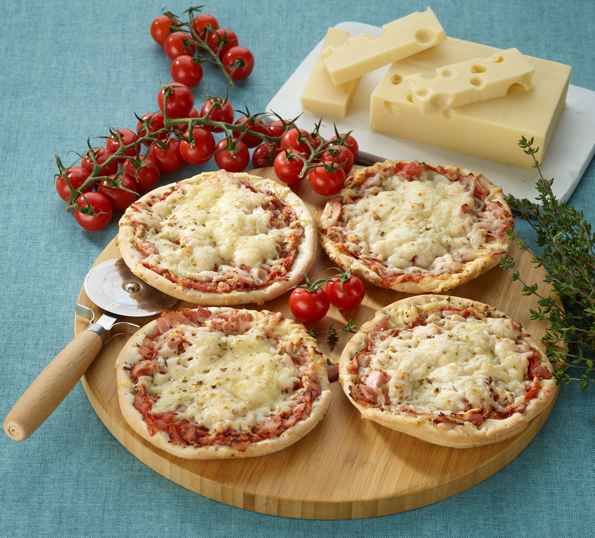 Pizza jambon emmental