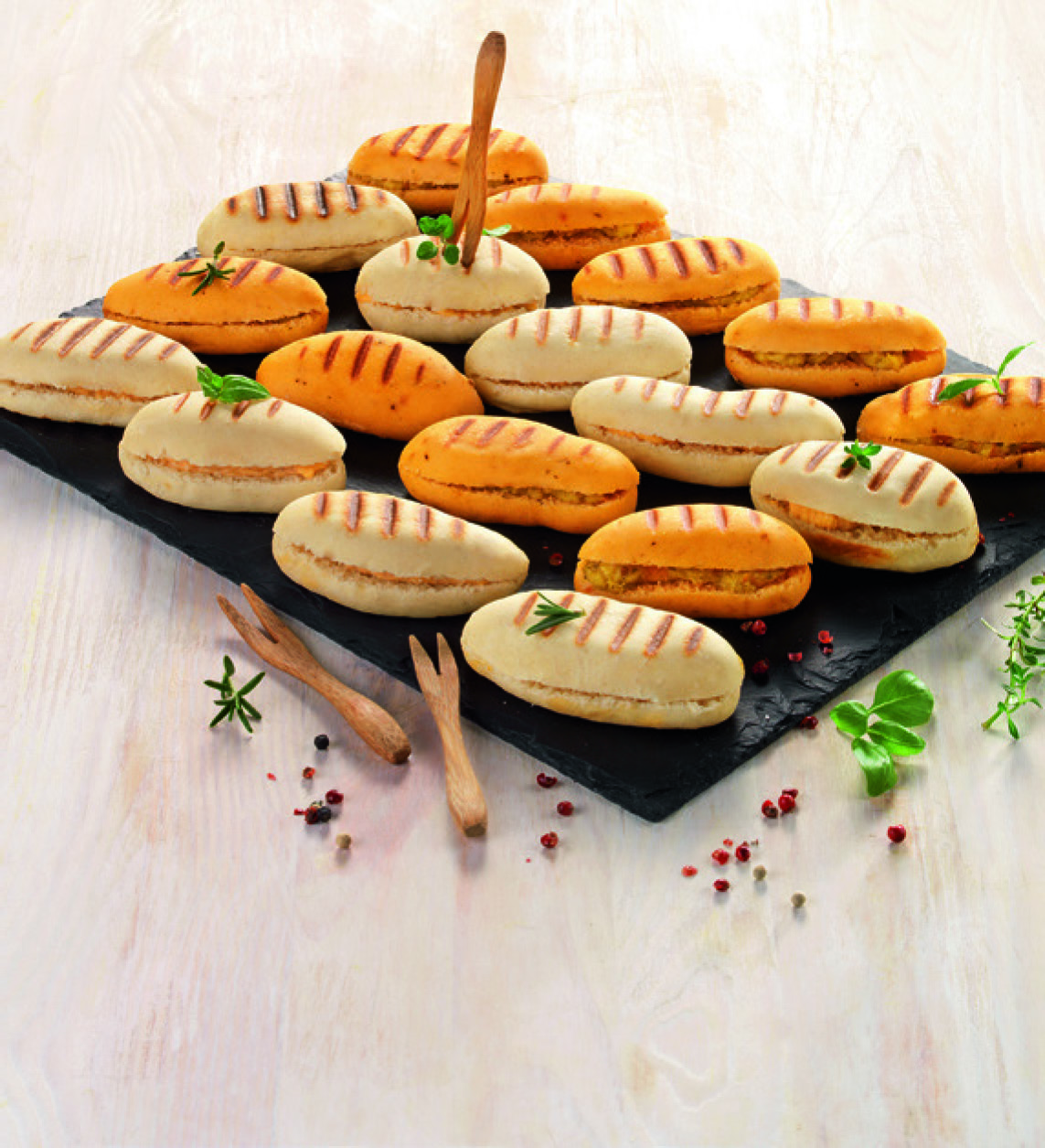 18 MINI-PANINIS ASSORTIS