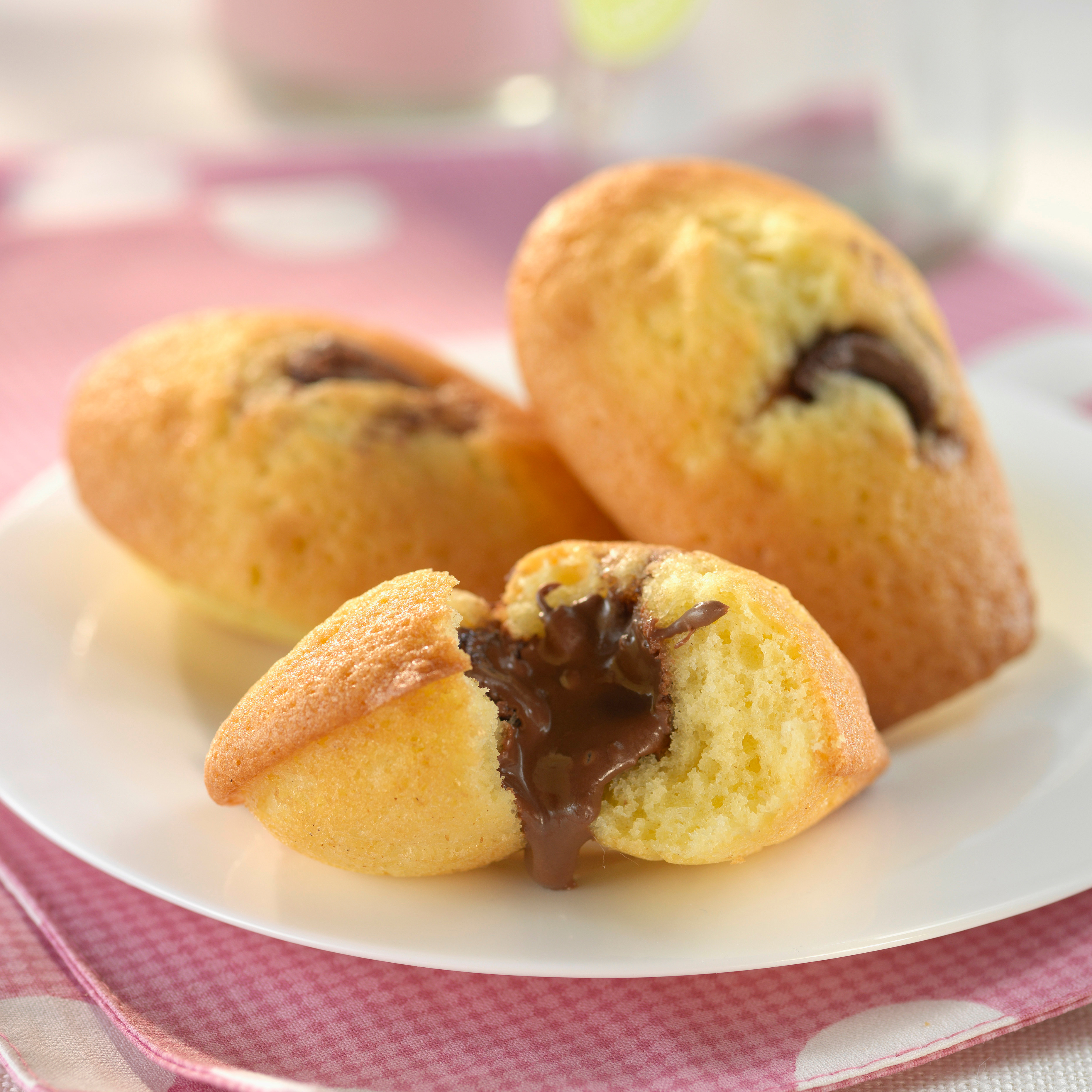 MADELEINES FOURRÉES AU CHOCOLAT NOISETTES