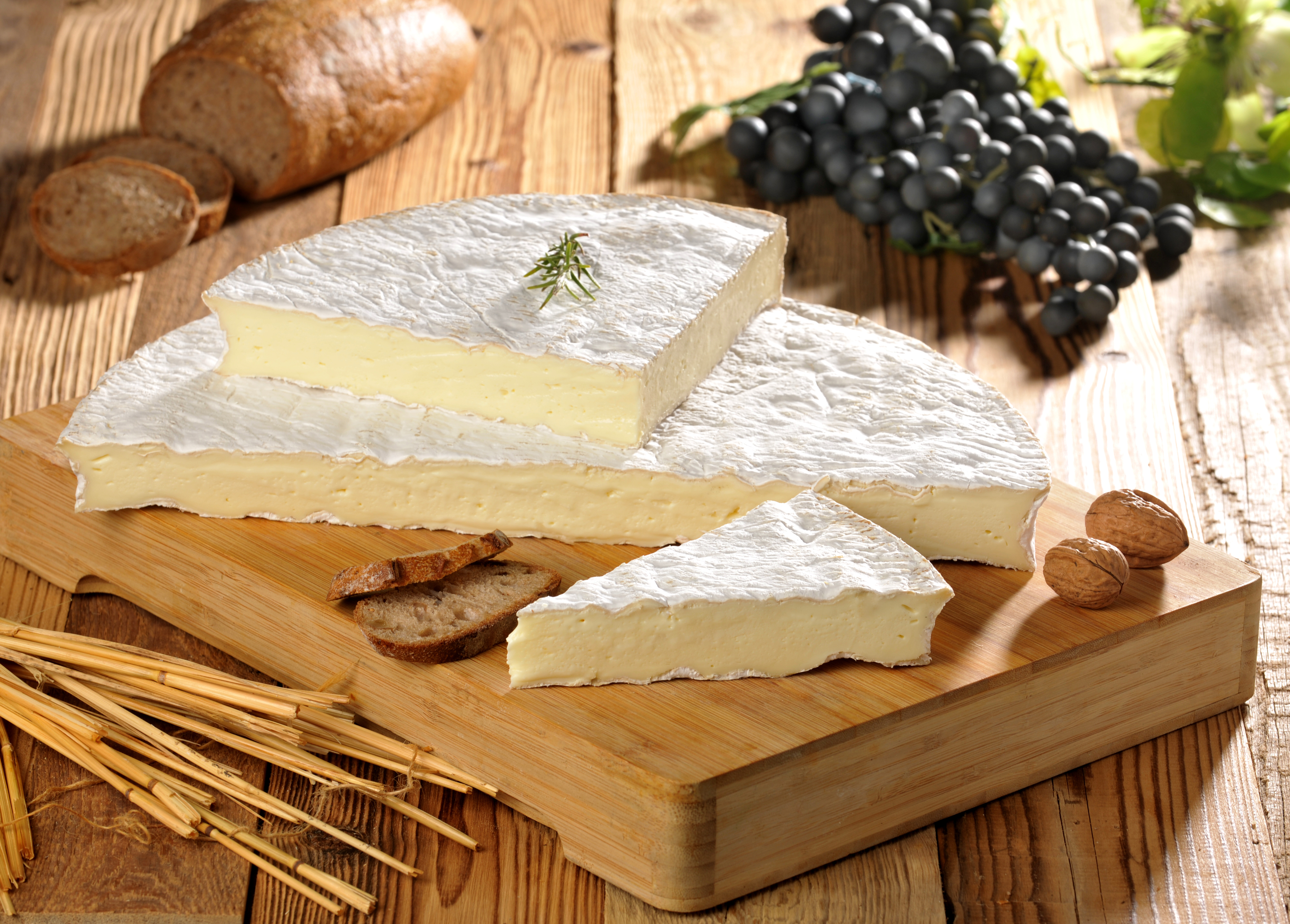 AOP BRIE DE MEAUX 1/2 AFFINÉ 22% MAT.GR.