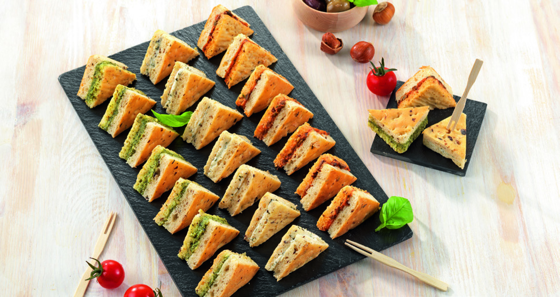 24 MINI SANDWICHS À L’ITALIENNE