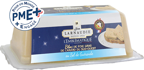 L'EMBLÉMATIQUE 
BLOC DE FOIE GRAS 
DE CANARD DU SUD-OUEST 
AU SEL DE GUÉRANDE