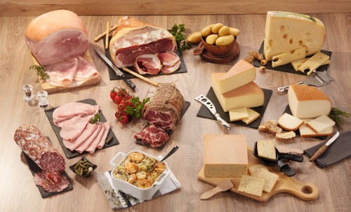 RACLETTE 3 POIVRES 28% MAT. GR.