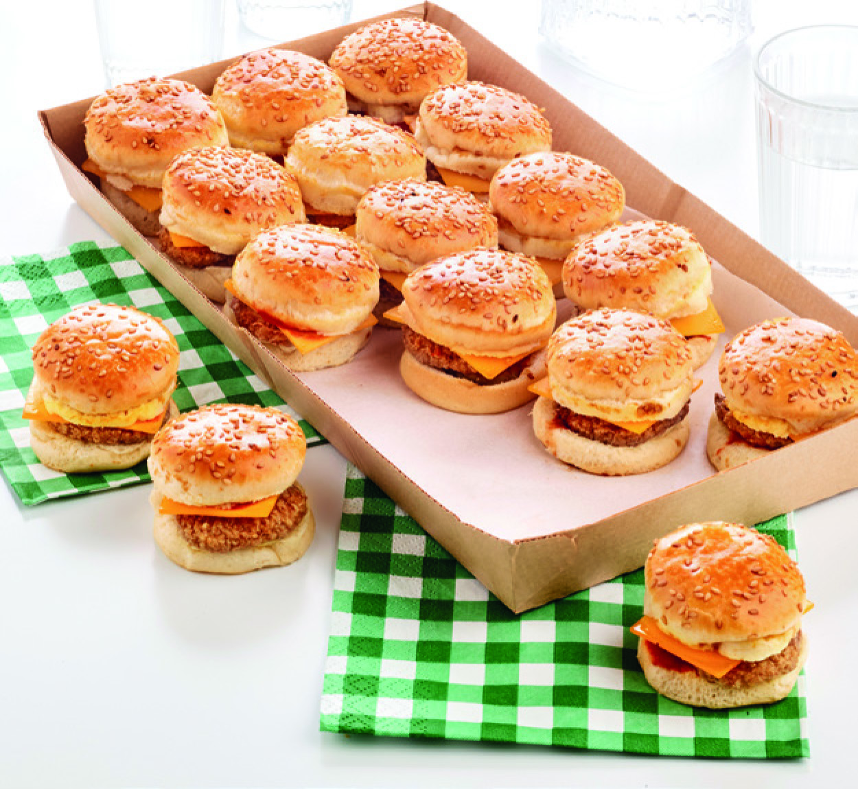 18 MINI-BURGERS BOEUF CHEDDAR