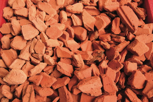 ÉCLATS DE BRIQUE NATURELLE