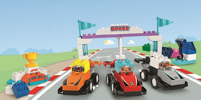 VOITURES DE COURSE ET PILOTES DE F1