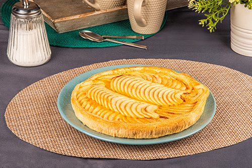 TARTE FEUILLETÉE 
AUX POMMES