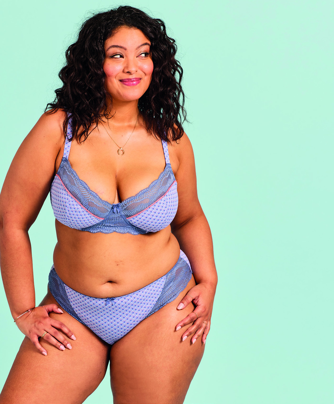 SOUTIEN- GORGE MAINTIEN AVEC ARMATURES 