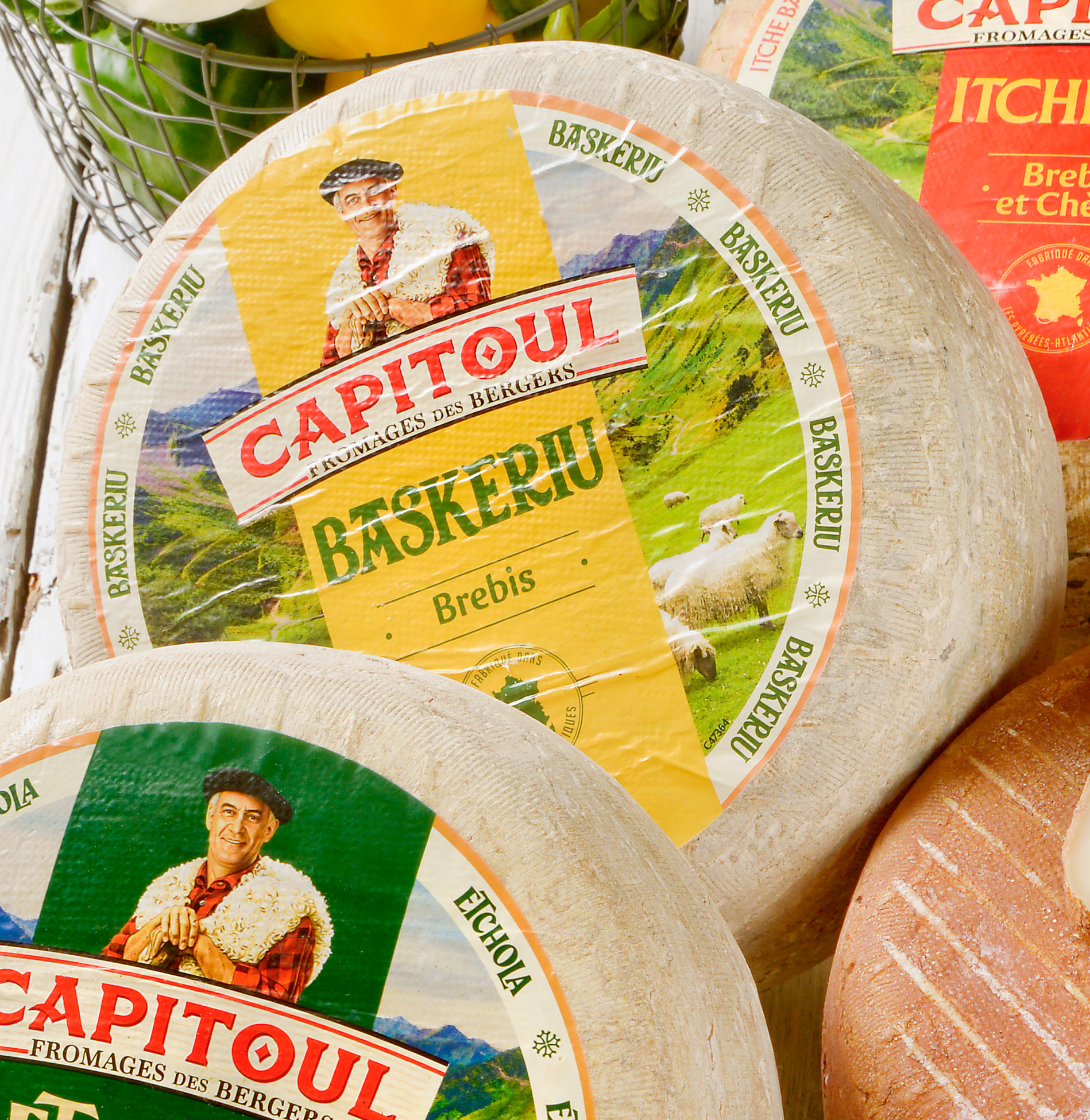 BASKERIU PUR BREBIS
32% MAT.GR.