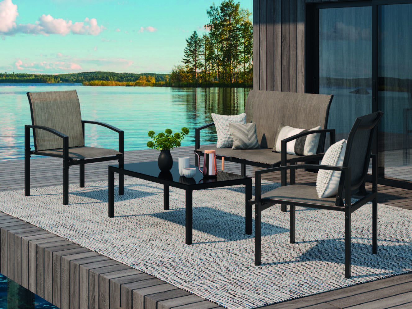 SALON BAS 4￿ PIÈCES