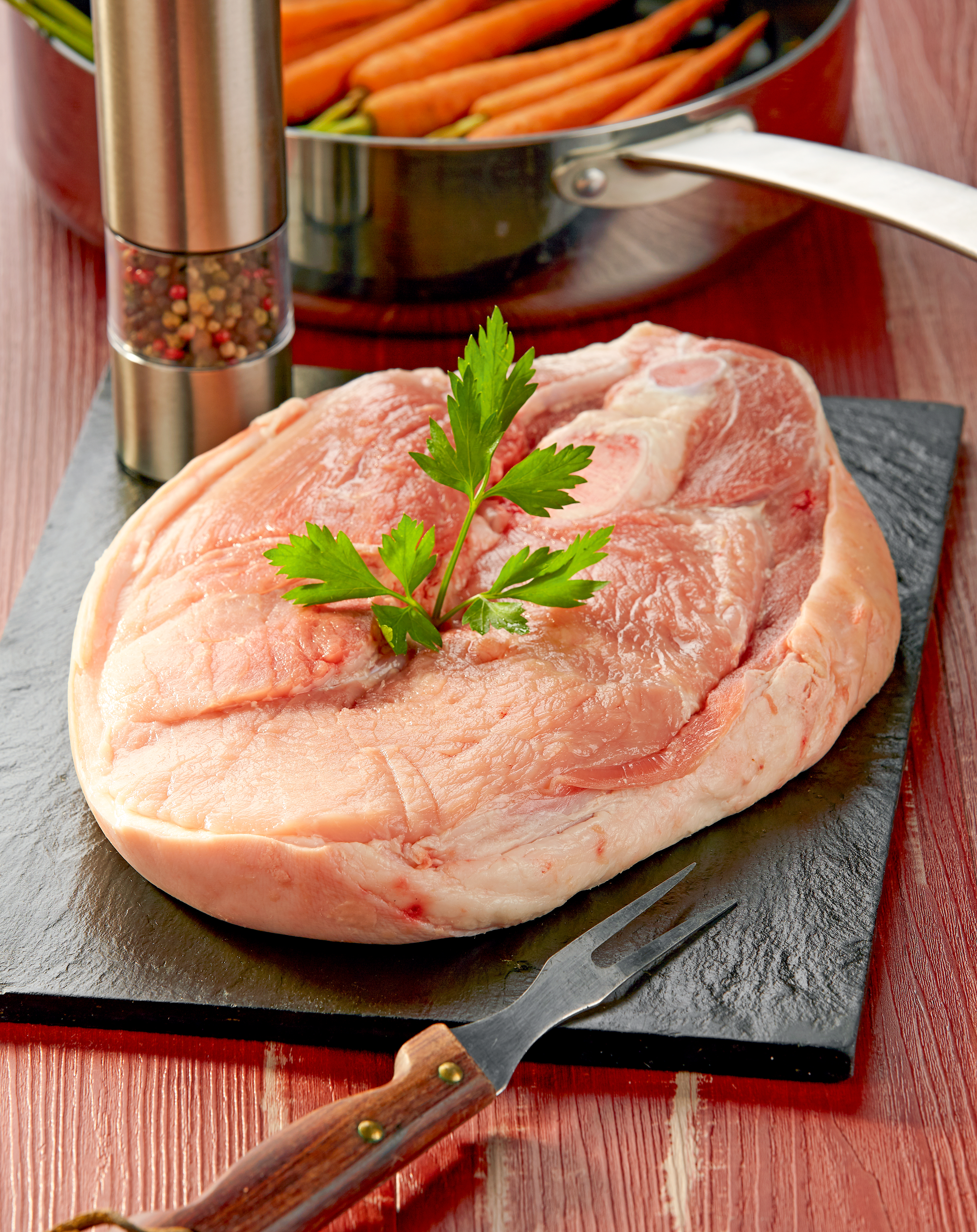 PORC : ROUELLE DE JAMBON
À GRILLER