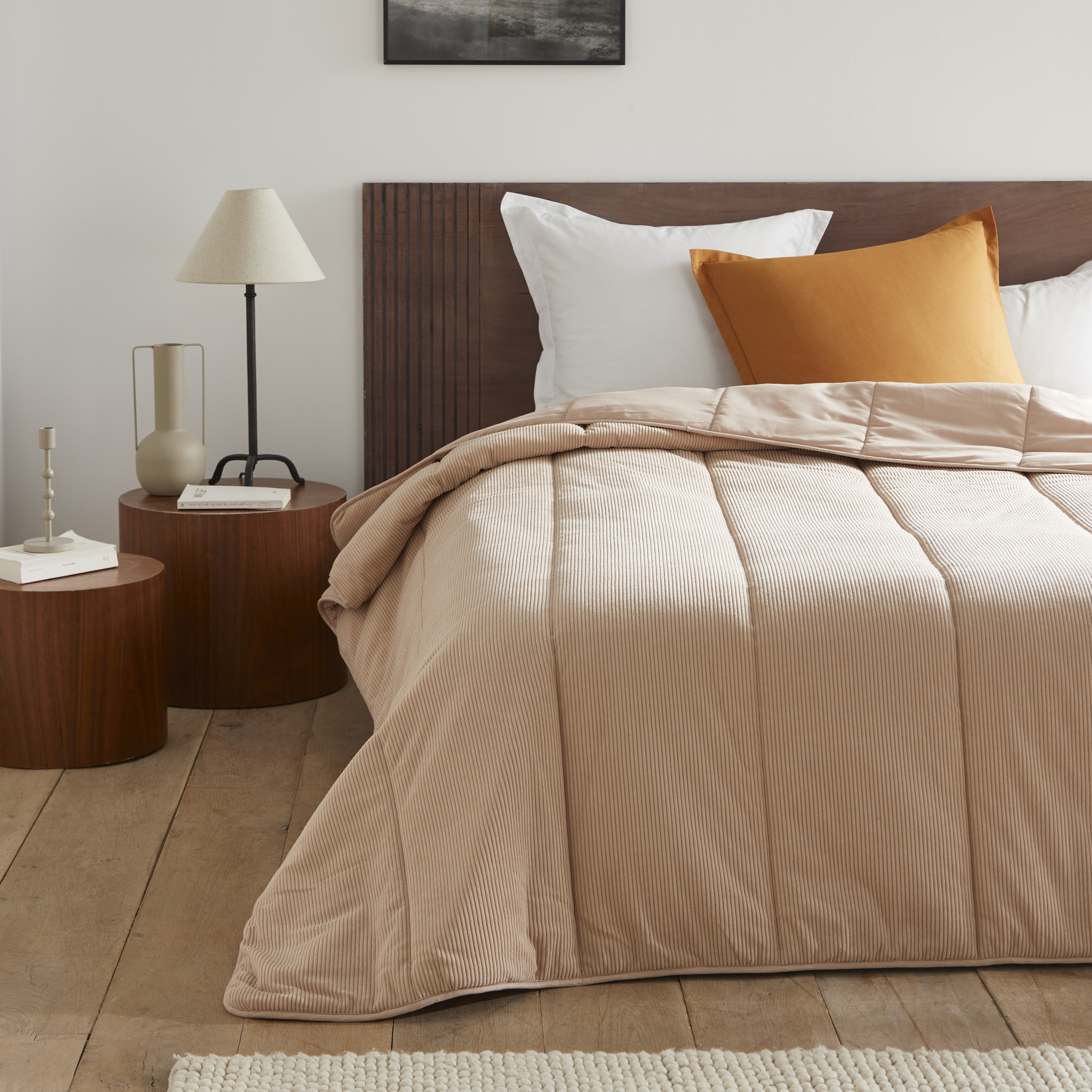 COUETTE VELOURS COTELÉ 240X220 CM