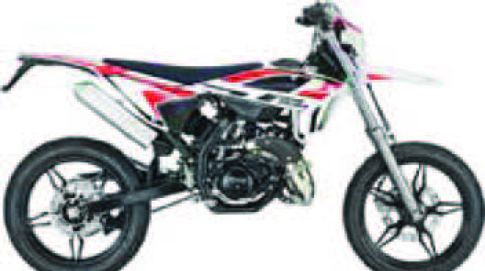 MOTO 50 CM³ 