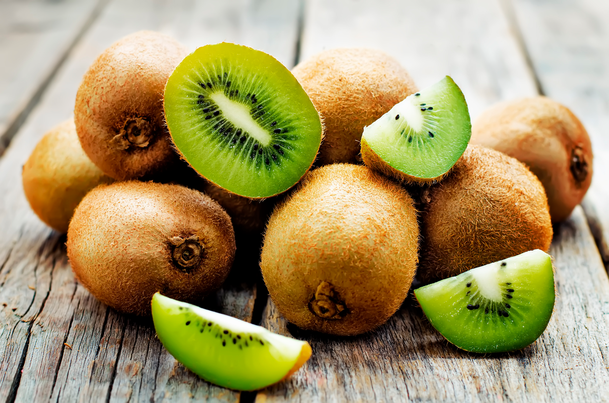 KIWIS MÛRS À POINT FILIÈRE