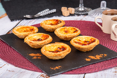 6 PASTEis DE NATA