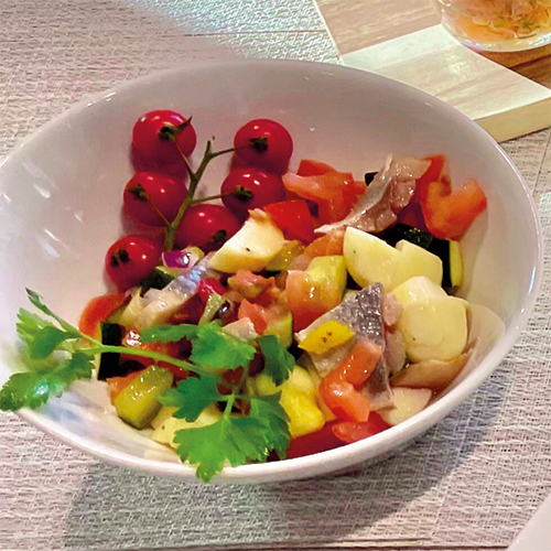 SALADE DE HARENGS, PETITS LÉGUMES, VINAIGRE DE FRAMBOISES